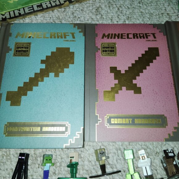 HUGE LOT OF MINECRAFT FIGURES BRICKS ARTICULATED ANIMAL MOBS BOOKS JADA DIECAST - Picture 5 of 8